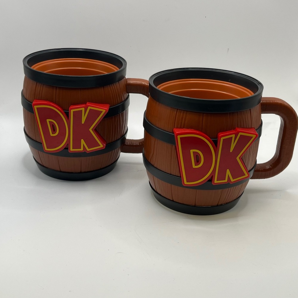 Super Nintendo World Donkey Kong Country DK Barrel Plastic Mug Set souvenir 2pki